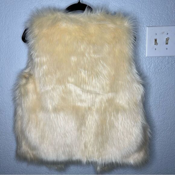 New! Sans Souci Faux Fur Cream White Women’s Vest Size M Bohemian, Cowgirl - Picture 3 of 14